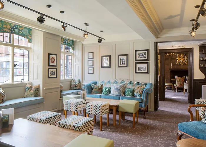 The Tudor House Hotel, Tewkesbury, Gloucestershire - The Coaching Inn Group